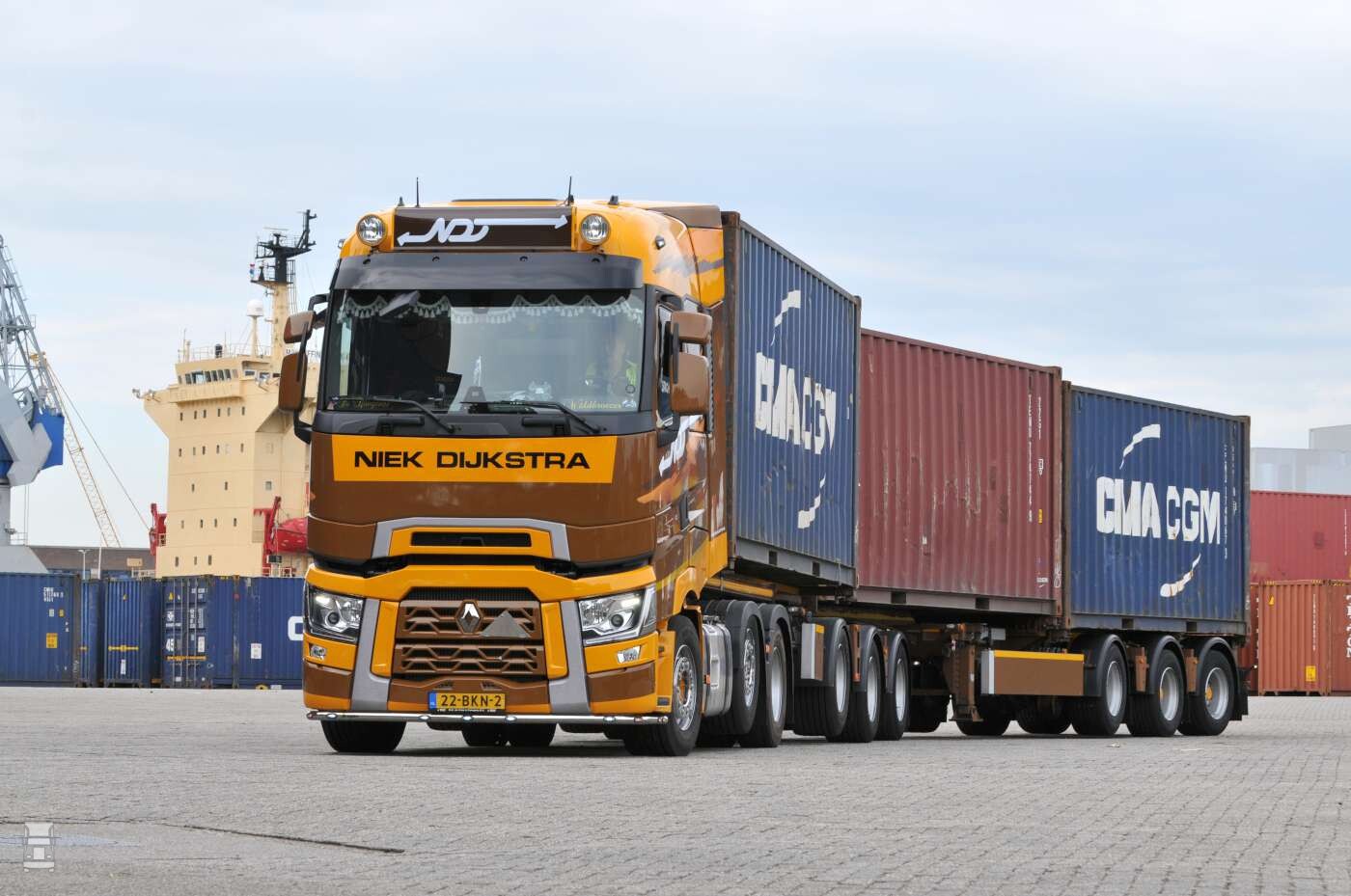 Niek Dijkstra overgenomen door van der Kooy Transport